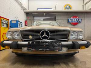 Image 3/14 de Mercedes-Benz 560 SL (1988)