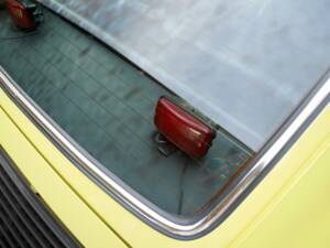 Image 22/47 of Porsche 912 E (1976)