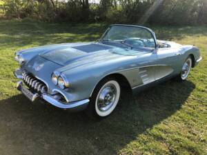 Imagen 2/27 de Chevrolet Corvette (1958)