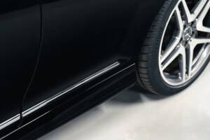 Image 17/40 of Mercedes-Benz CL 65 AMG (2008)