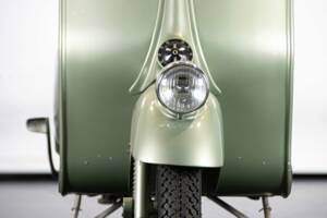 Immagine 40/50 di Piaggio Vespa 125 (1950)