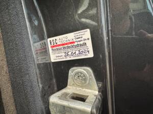 Bild 38/48 von Mercedes-Benz 500 SL 6.0 AMG (1991)