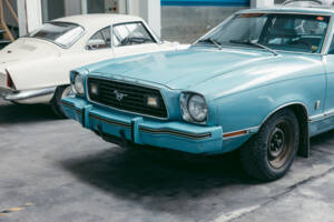 Bild 10/102 von Ford Mustang II Ghia 170 (1976)