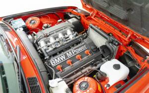 Bild 33/34 von BMW M3 Sport Evo (1990)