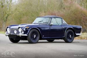 Image 31/45 of Triumph TR 4A (1966)