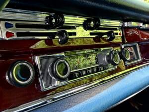 Bild 52/54 von Mercedes-Benz 280 SE (1970)