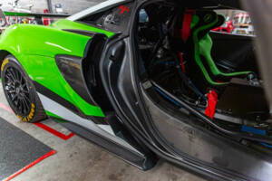 Bild 43/50 von McLaren 570GT (2016)