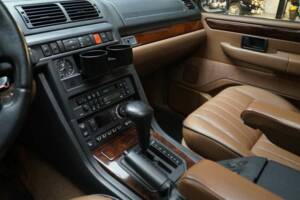 Bild 8/50 von Land Rover Range Rover 4.0 SE (1997)
