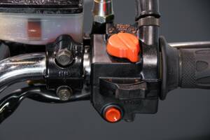 Image 26/50 of Honda DUMMY (1981)