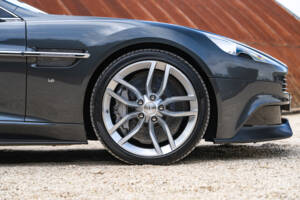 Immagine 32/35 di Aston Martin Vanquish (2017)