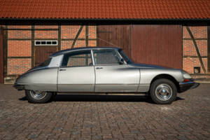 Immagine 13/42 di Citroën DS 20 Pallas (1970)