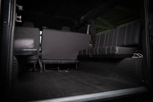 Image 26/35 of Land Rover Defender 110 (1992)