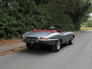 Imagen 6/19 de Jaguar E-Type 4.2 (1967)
