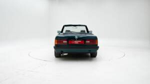 Afbeelding 7/15 van BMW 318i (1991)
