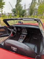 Image 32/50 of Chevrolet Corvette Stingray (1975)