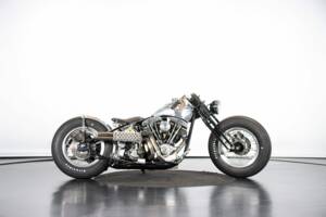 Immagine 5/50 di Harley-Davidson FLSTC Heritage Softail Classic (1997)