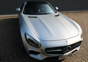 Image 27/56 of Mercedes-AMG GT-S (2017)