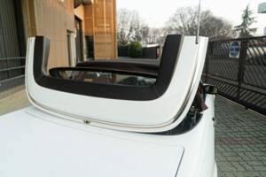 Image 13/50 de Mercedes-Benz 300 SL (1986)