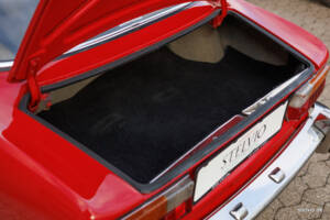 Image 39/43 of Alfa Romeo 2000 GT Veloce (1972)