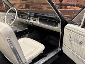 Image 41/50 of Ford Mustang 289 (1965)