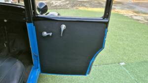 Image 30/45 of Austin 7 Saloon (1930)