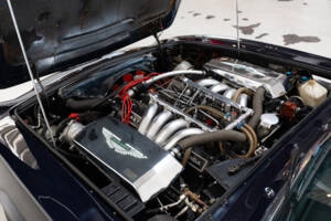Bild 34/36 von Aston Martin DBS V8 (1972)