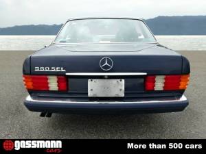 Imagen 8/15 de Mercedes-Benz 560 SEL (1991)