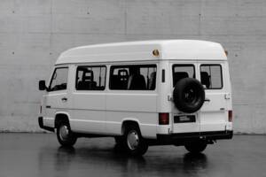 Immagine 4/43 di Mercedes-Benz MB 100 D lang (1993)