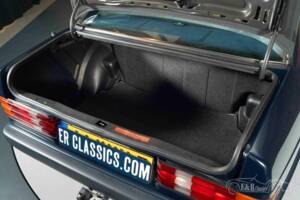 Imagen 6/19 de Mercedes-Benz 190 D (1990)