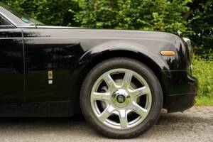 Immagine 9/20 di Rolls-Royce Phantom VII (2009)