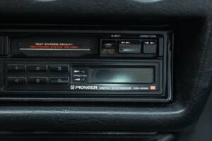 Imagen 33/45 de Mercedes-Benz 190 E (1989)