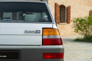 Obraz 16/50 pojazdu Alfa Romeo Giulietta 1.8 (1985)