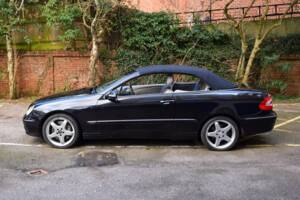 Image 10/46 de Mercedes-Benz CLK 500 (2004)
