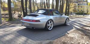 Image 13/116 of Porsche 911 Carrera (1997)