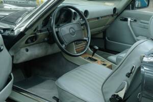 Image 20/50 de Mercedes-Benz 560 SL (1988)