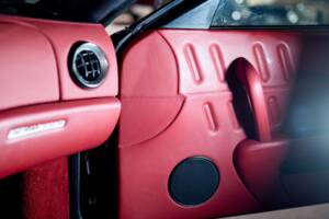 Bild 39/46 von Ferrari 575M Maranello (2003)
