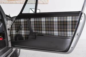 Image 38/50 de Porsche 911 Carrera 2.7 (US) (1974)