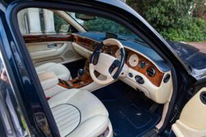Imagen 2/50 de Bentley Arnage T (2001)