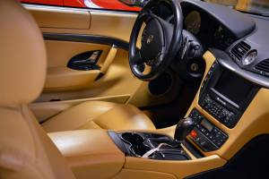 Bild 13/22 von Maserati GranTurismo 4.2 (2008)