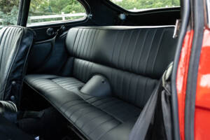 Bild 17/20 von Jaguar Type E (2+2) (1969)