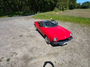 Afbeelding 30/100 van FIAT 124 Pininfarina Spidereuropa (1982)