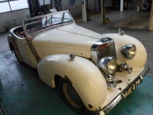 Image 8/24 de Triumph 2000 Roadster (1948)