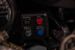 Bild 24/30 von Honda DUMMY (1991)
