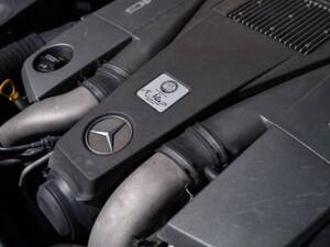 Bild 26/50 von Mercedes-Benz S 63 AMG (2015)