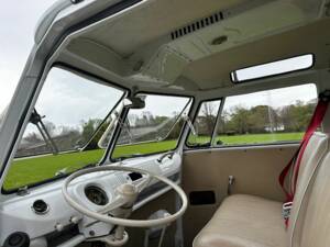 Image 29/60 of Volkswagen T2c Combi (1969)