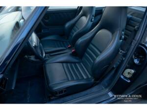 Image 4/33 de Porsche 911 Carrera 4 (1992)