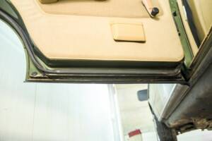 Afbeelding 50/50 van Mercedes-Benz 200 T (1982)