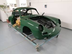 Immagine 2/28 di Porsche 356 C 1600 (1965)