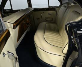 Image 49/50 of Jaguar Mk VIII (1958)