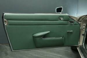 Image 10/50 de Mercedes-Benz 280 SL (1970)